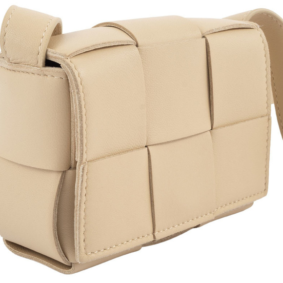 BOTTEGA VENETA Beige Lambskin Leather Shoulder Bag - Picture 3 of 10